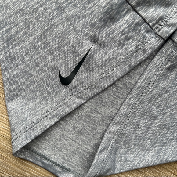 Nike Dry Fit Tank small - Picture 4 of 7